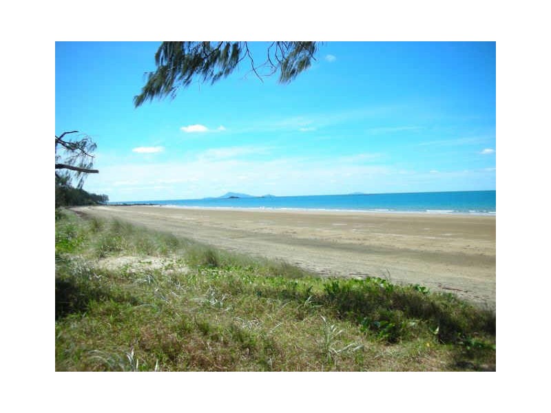 30 Starboard Circuit, Shoal Point QLD 4750