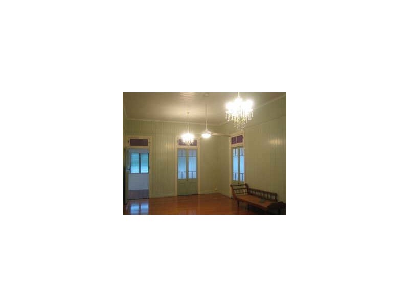 9 Baxter Street, Mackay QLD 4740