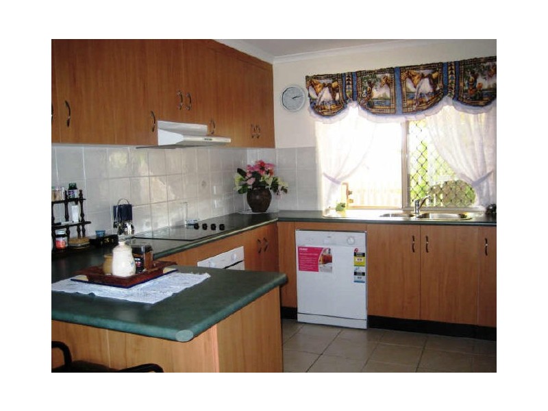 16 Cod Place, Andergrove QLD 4740