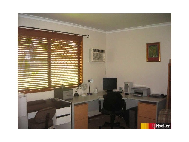 8 Huntleys Road, Sarina QLD 4737