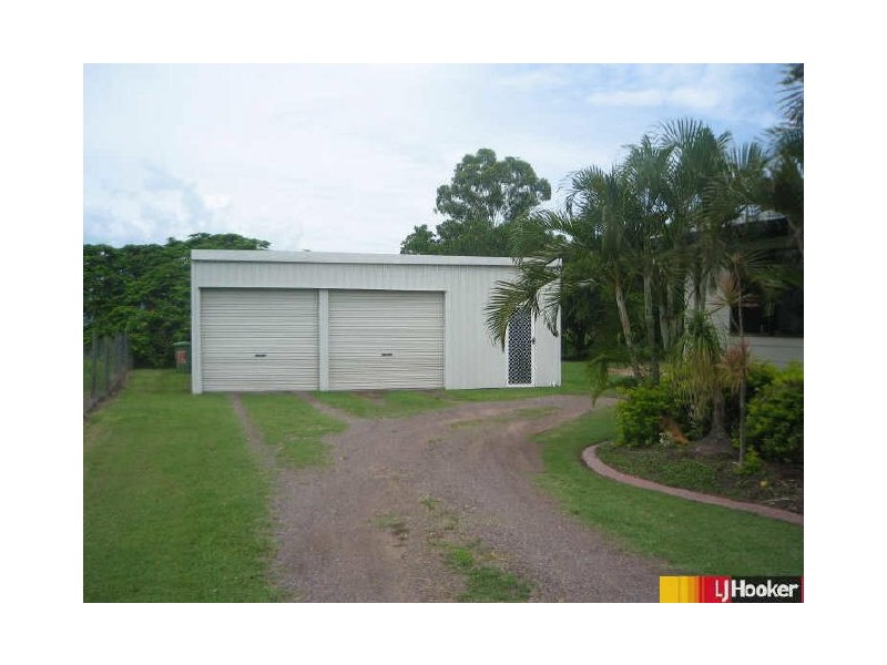 8 Huntleys Road, Sarina QLD 4737
