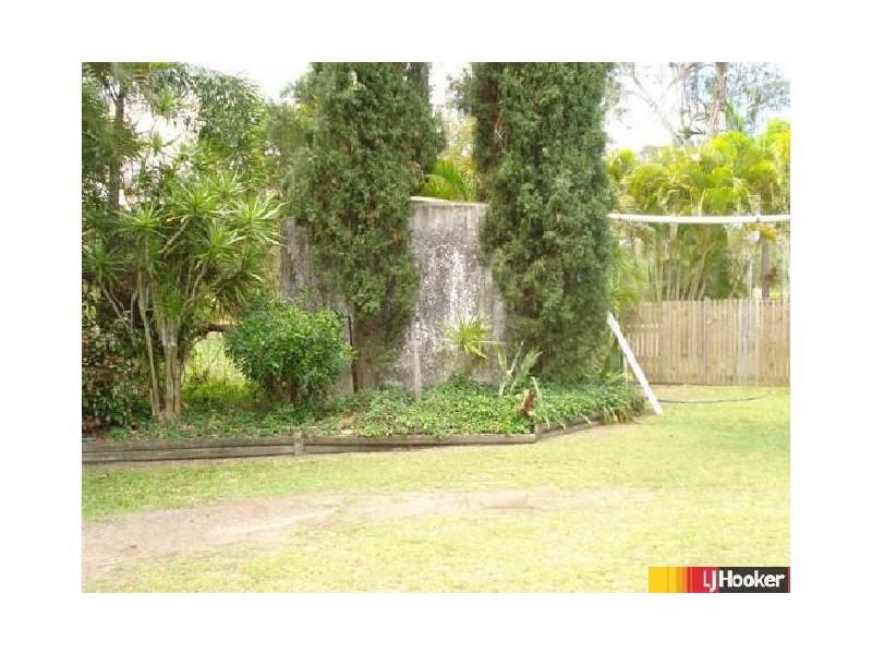 8 Huntleys Road, Sarina QLD 4737