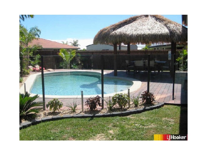 70 Gingham Street, Glenella QLD 4740