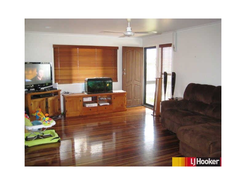 4 Viola Street, Glenella QLD 4740
