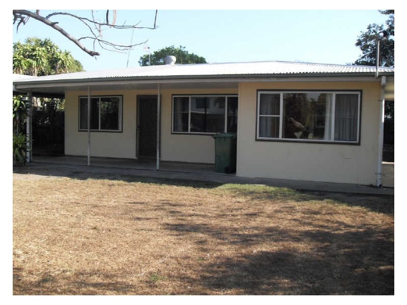 14 Quail Street, Slade Point QLD 4740