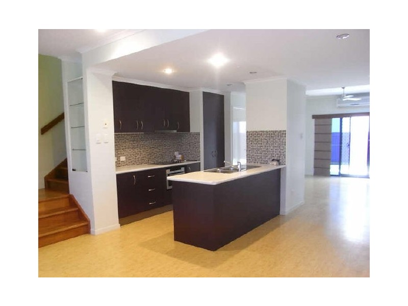 45b Hicks Road, Glenella QLD 4740