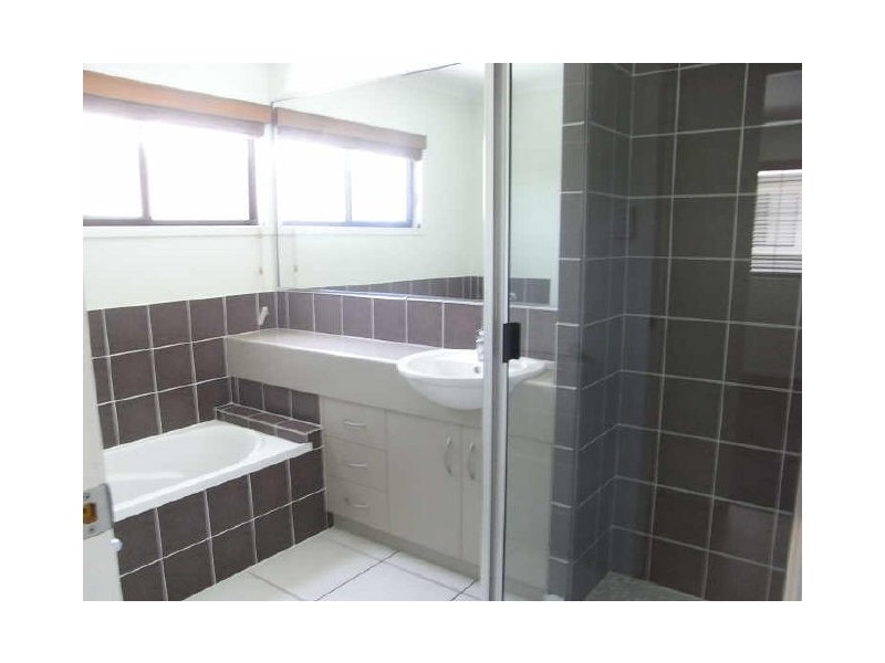 45b Hicks Road, Glenella QLD 4740