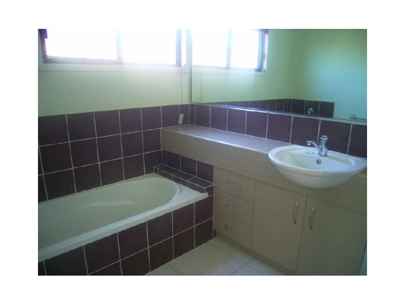 45b Hicks Road, Glenella QLD 4740