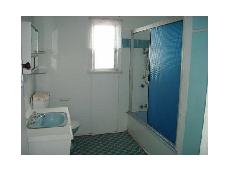 6 Moffat Street, Mackay QLD 4740