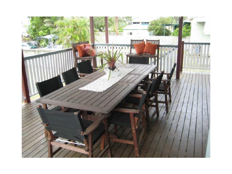 6 Steen Street, South Mackay QLD 4740