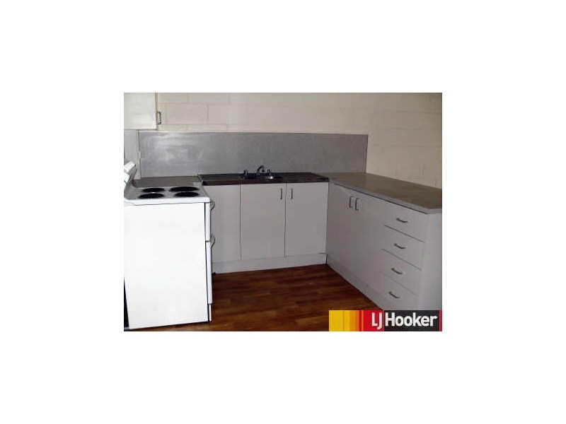 3/4 East Gordon Street, East Mackay QLD 4740