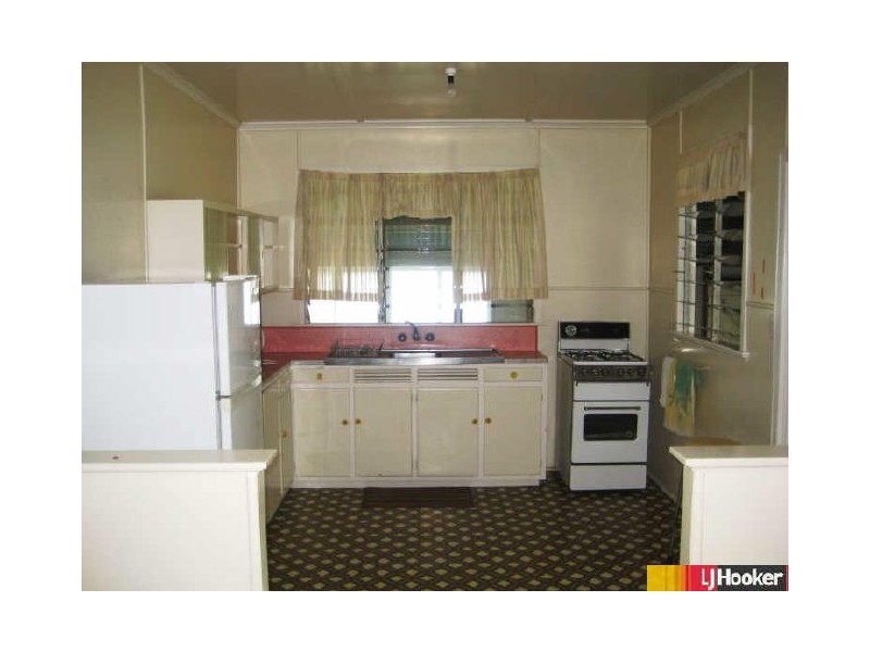 15 Ness Street, West Mackay QLD 4740