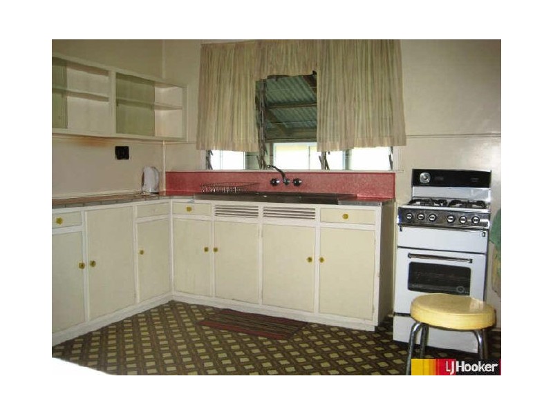 15 Ness Street, West Mackay QLD 4740