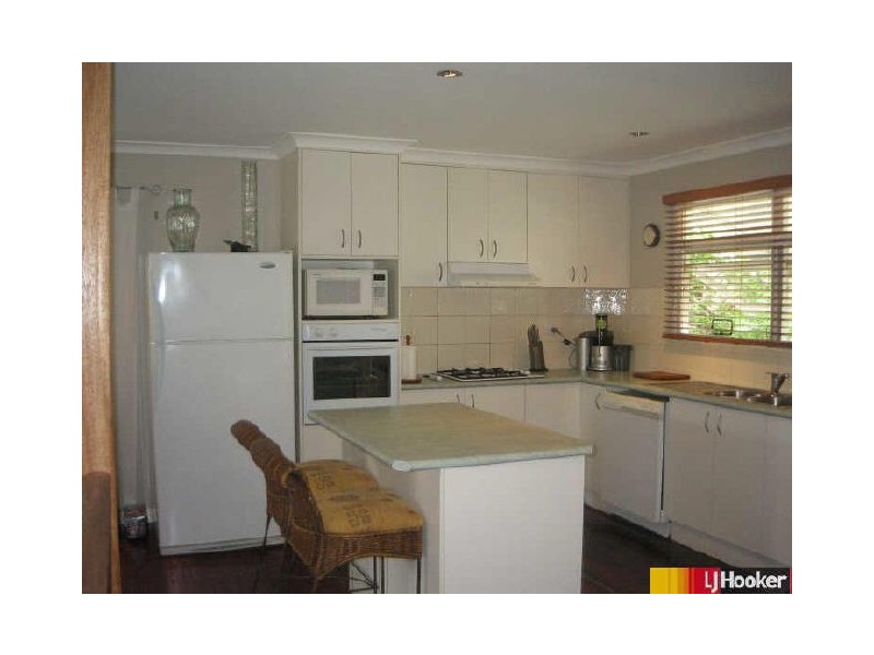 18 Pelican Street, Slade Point QLD 4740