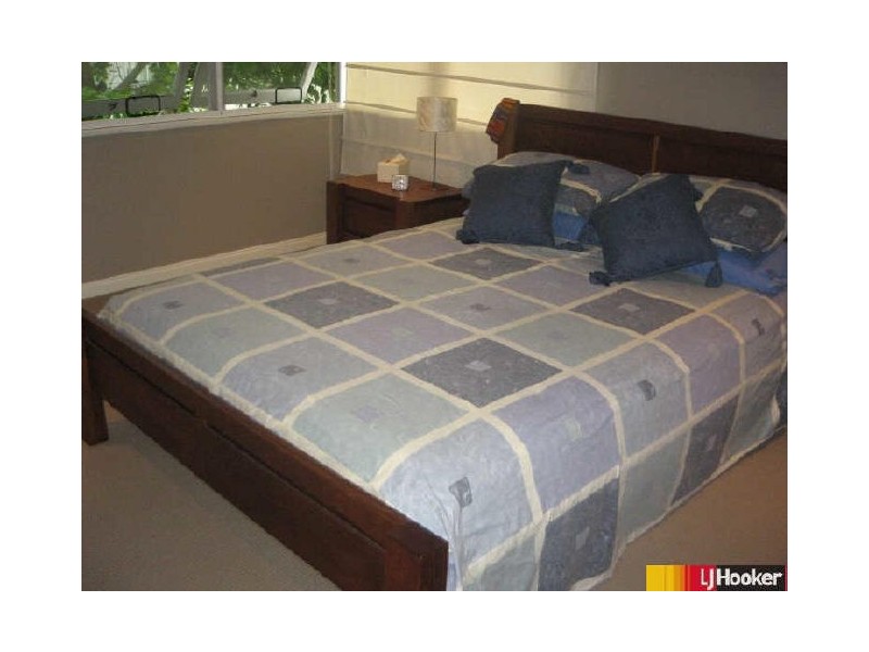 18 Pelican Street, Slade Point QLD 4740