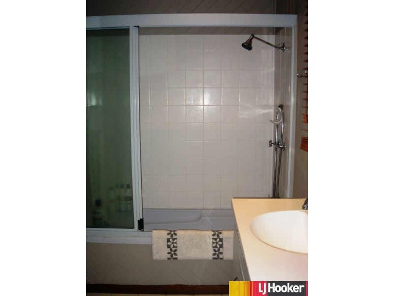 18 Pelican Street, Slade Point QLD 4740