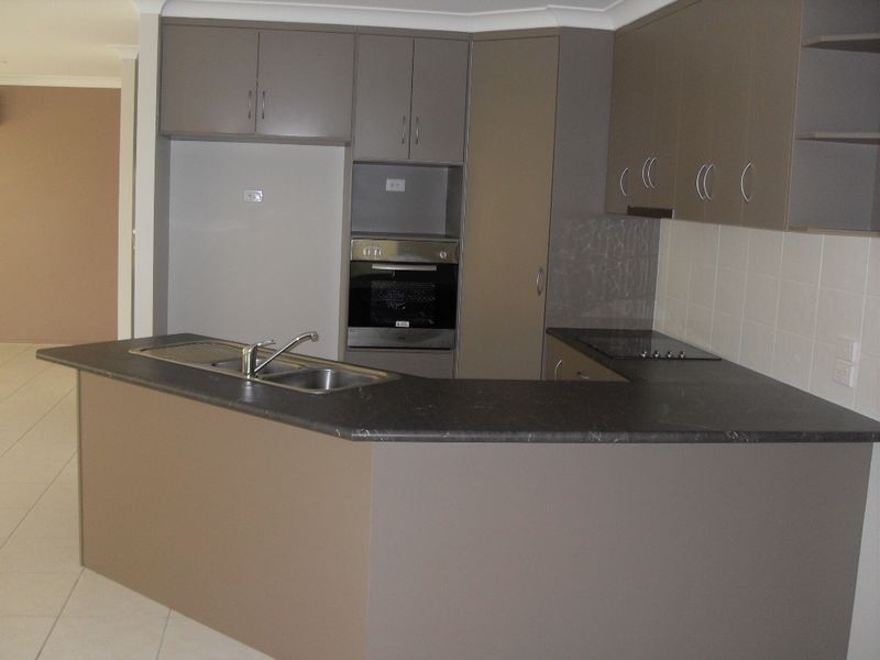 18 Turnbuckle Street, Bucasia QLD 4750