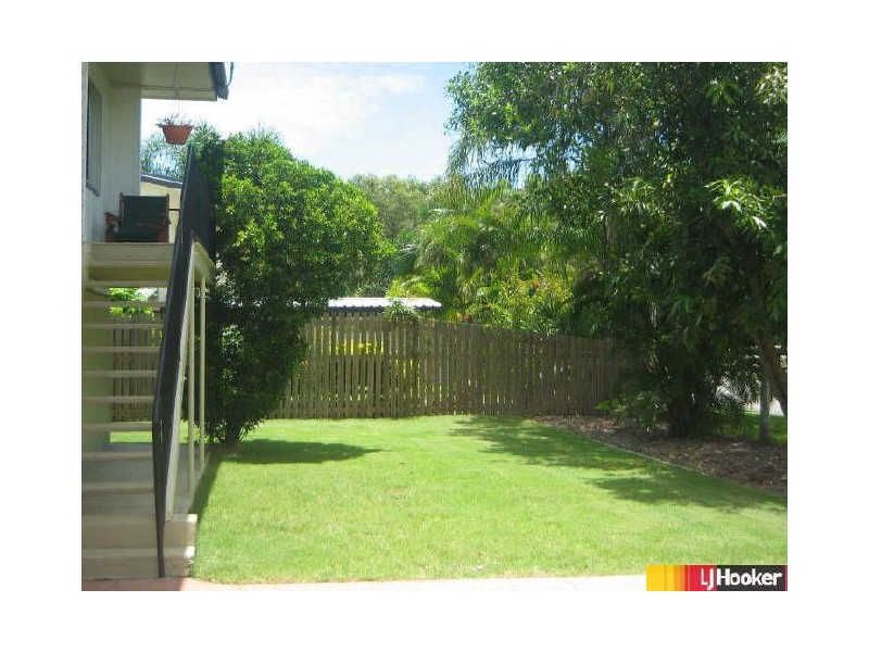 13 Crane Street, Slade Point QLD 4740