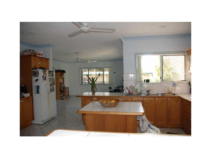 18 Volute Street, Shoal Point QLD 4750