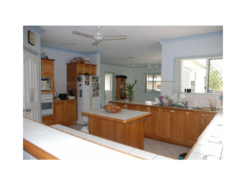 18 Volute Street, Shoal Point QLD 4750