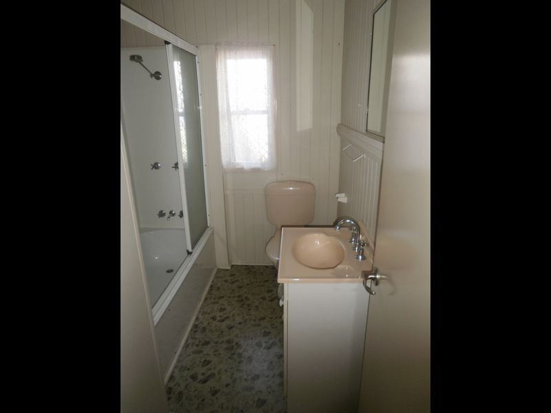 185 Nebo Road, West Mackay QLD 4740