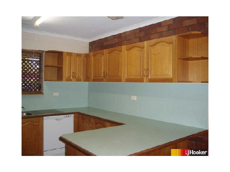 9 Blacksmith Street, Slade Point QLD 4740