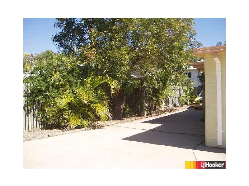 9 Blacksmith Street, Slade Point QLD 4740