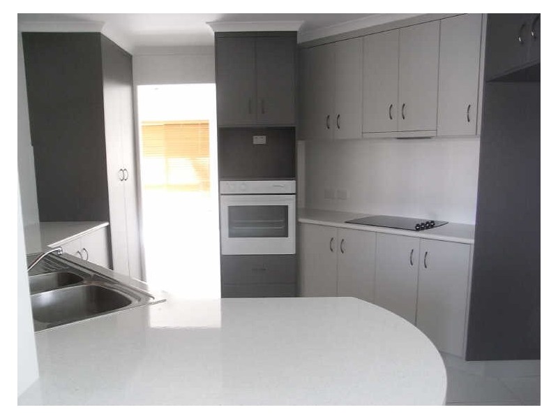 5 Daydream Close, Mount Pleasant QLD 4740