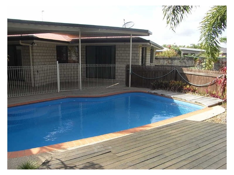 5 Daydream Close, Mount Pleasant QLD 4740