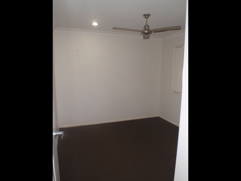 16 Whitehaven Drive, Eimeo QLD 4740