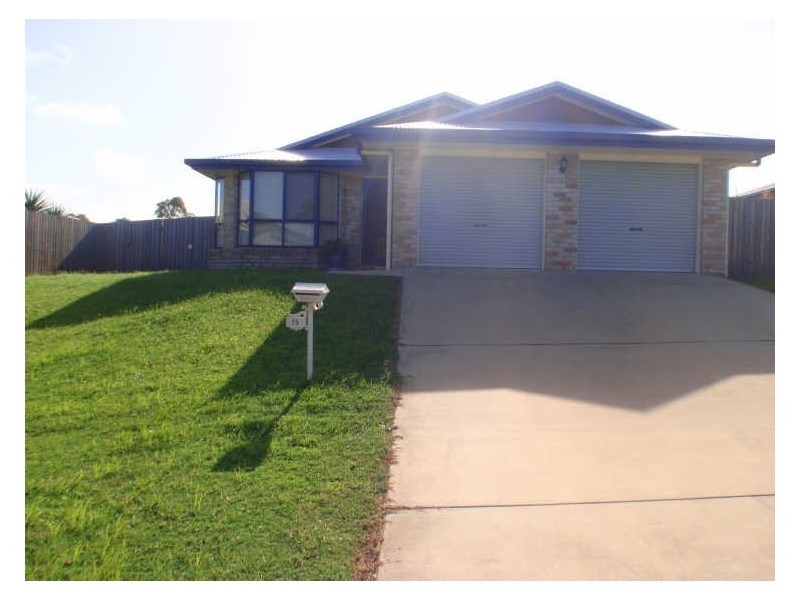 15 Kinghorn Street, Eimeo QLD 4740
