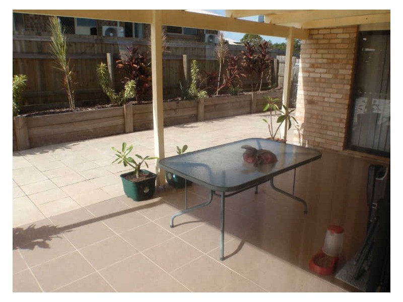 15 Kinghorn Street, Eimeo QLD 4740