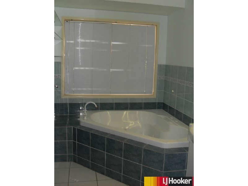 3 Sologinkins Road, Rural View QLD 4740