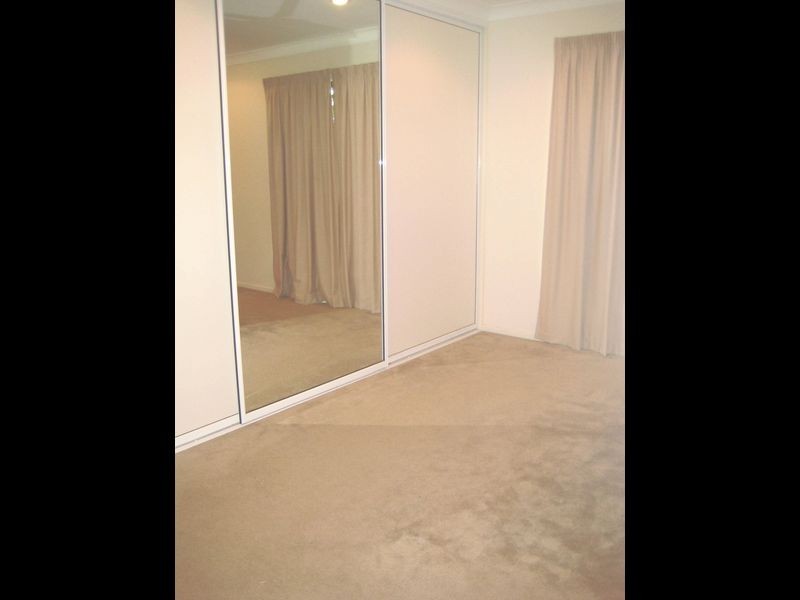 27 Manning Court, Rural View QLD 4740