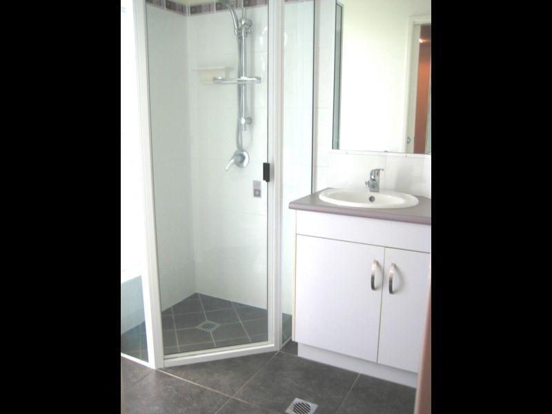 27 Manning Court, Rural View QLD 4740