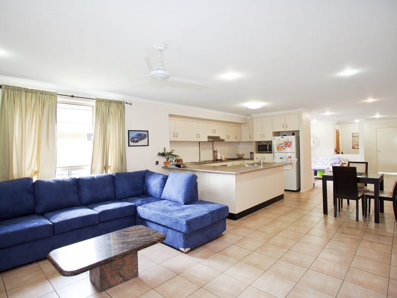 45 Jasmine Drive, Blacks Beach QLD 4740