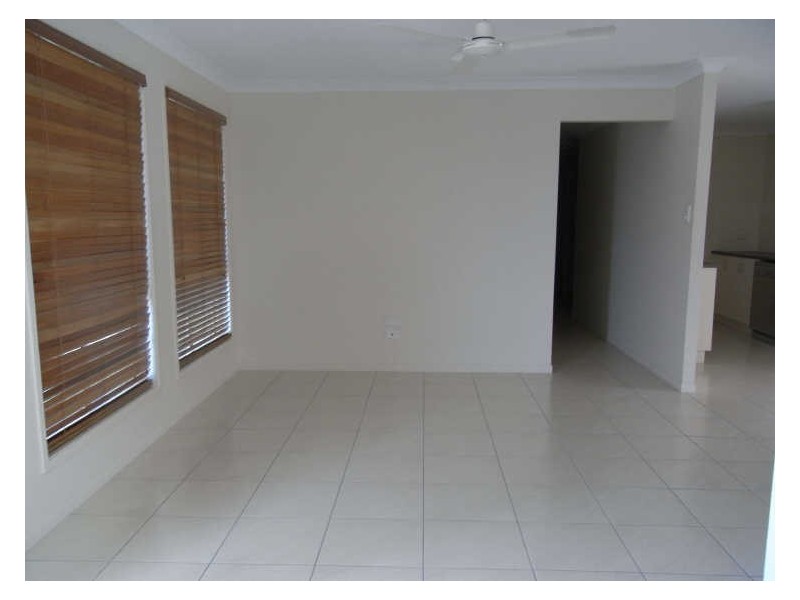 3B Beaconsfield Rd, Beaconsfield QLD 4740