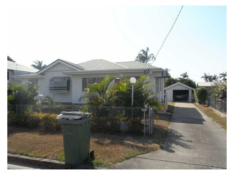8 Mackenzie Street, West Mackay QLD 4740