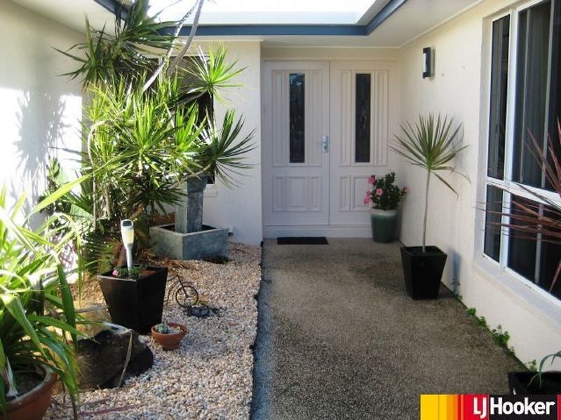 51 Bradman Drive, Glenella QLD 4740