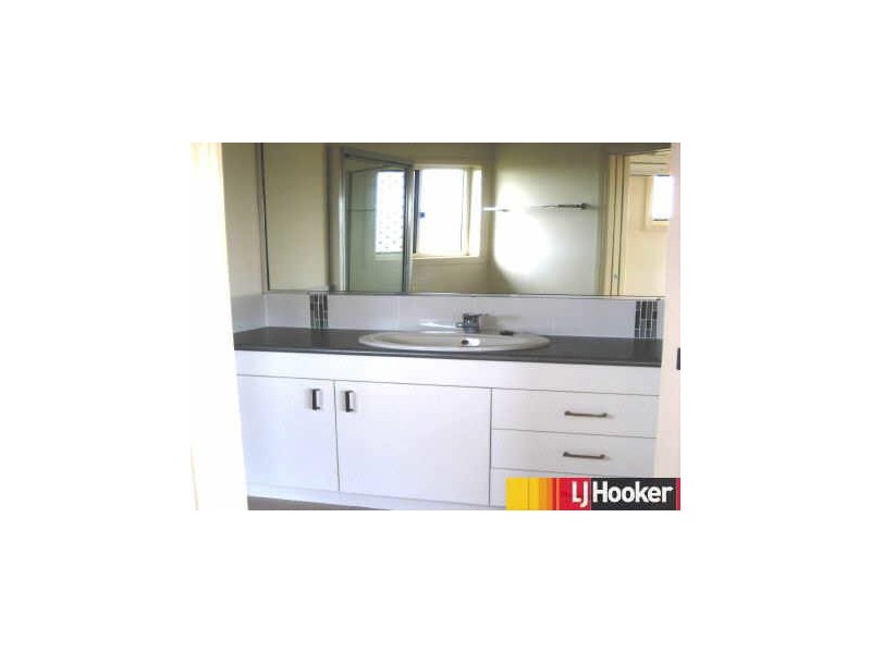 22 Debbiesue Drive, Mount Pleasant QLD 4740