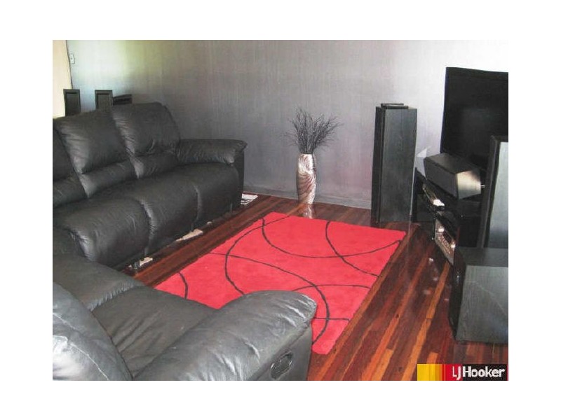 8 Heaths Road, Mount Pleasant QLD 4740