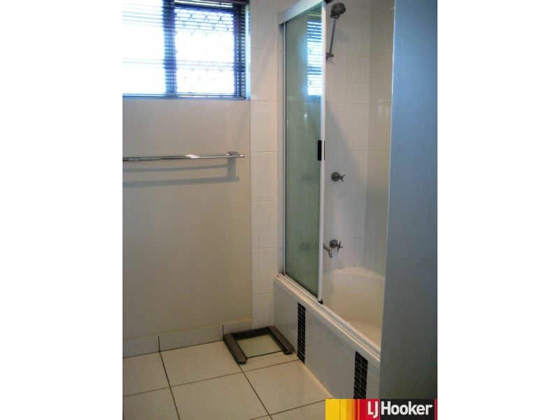 8 Heaths Road, Mount Pleasant QLD 4740