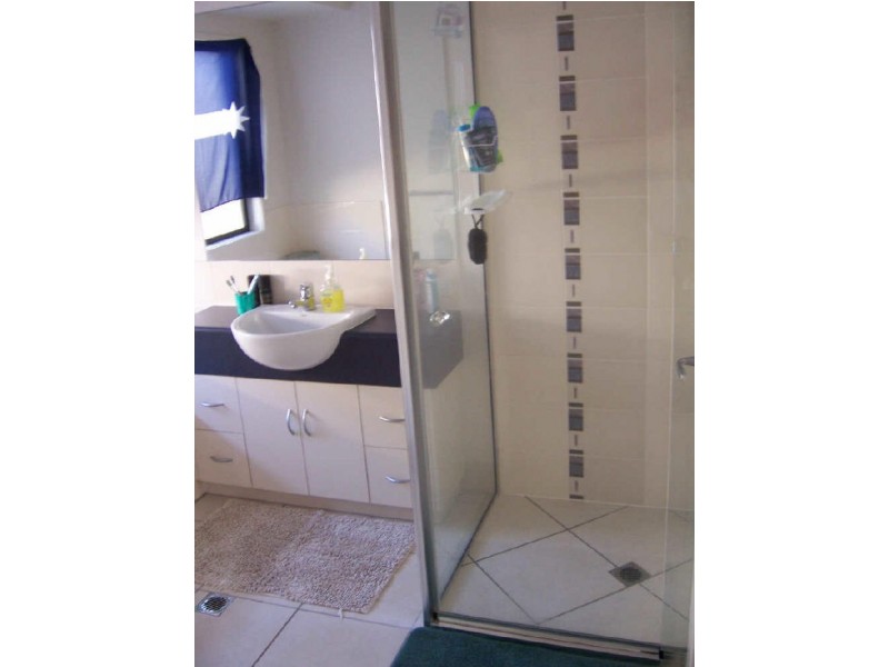 11 Lance Street, Bucasia QLD 4750