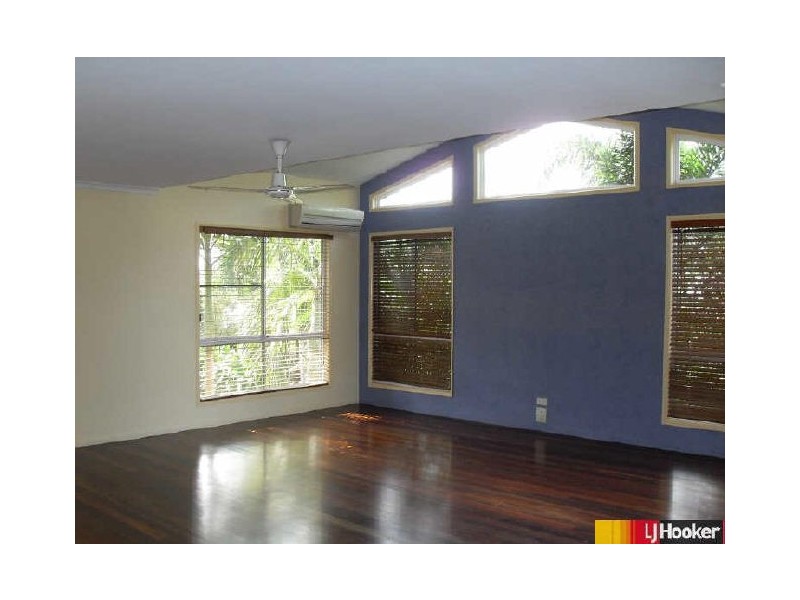 10 The Quarterdeck, Blacks Beach QLD 4740