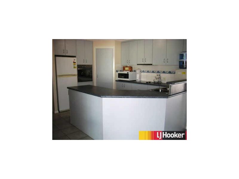 35 Wing Crescent, Mount Pleasant QLD 4740