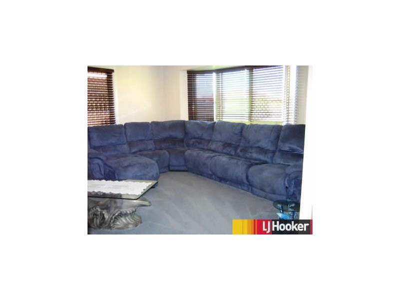 35 Wing Crescent, Mount Pleasant QLD 4740