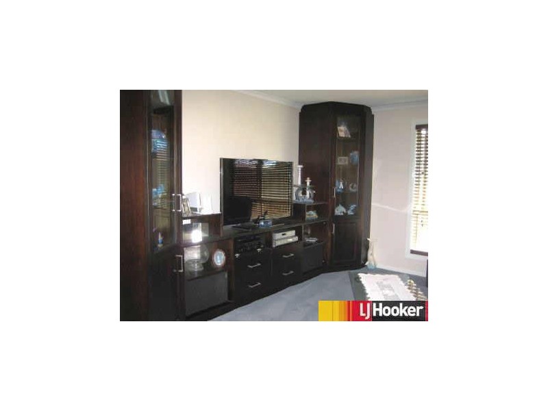 35 Wing Crescent, Mount Pleasant QLD 4740