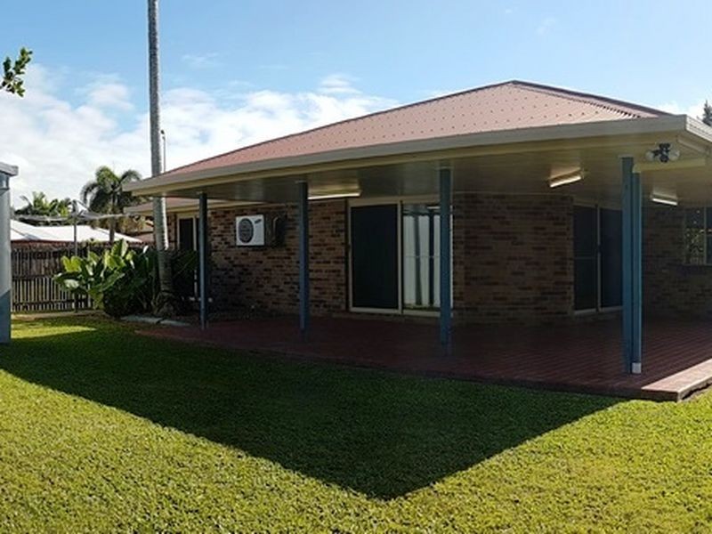 31 Frank Cowley Drive, Glenella QLD 4740