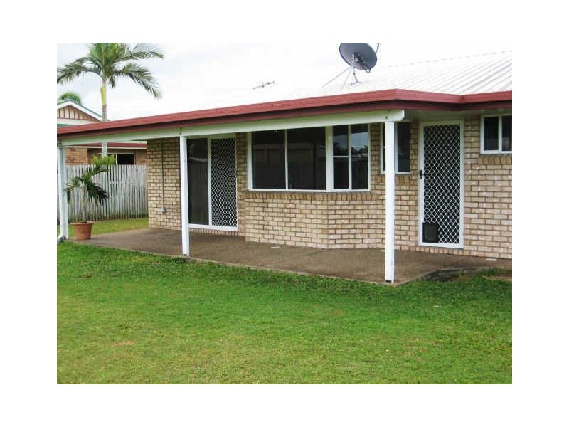 9 Ben Nevis Street, Beaconsfield QLD 4740