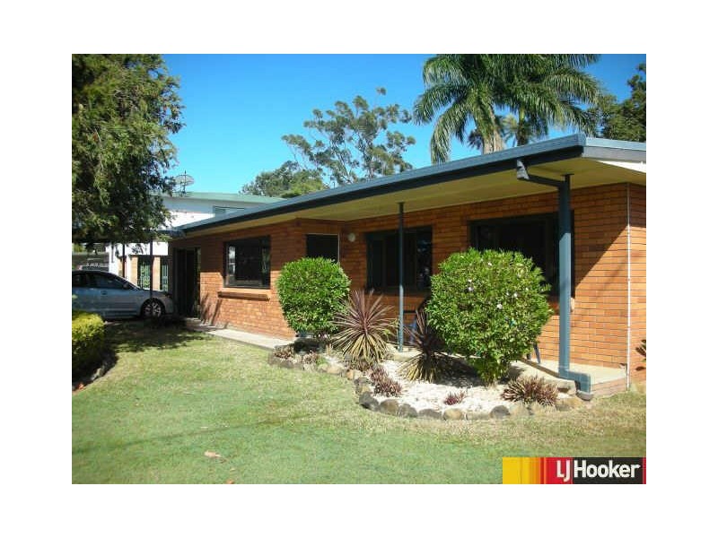 2 Camerons Road, Walkerston QLD 4751